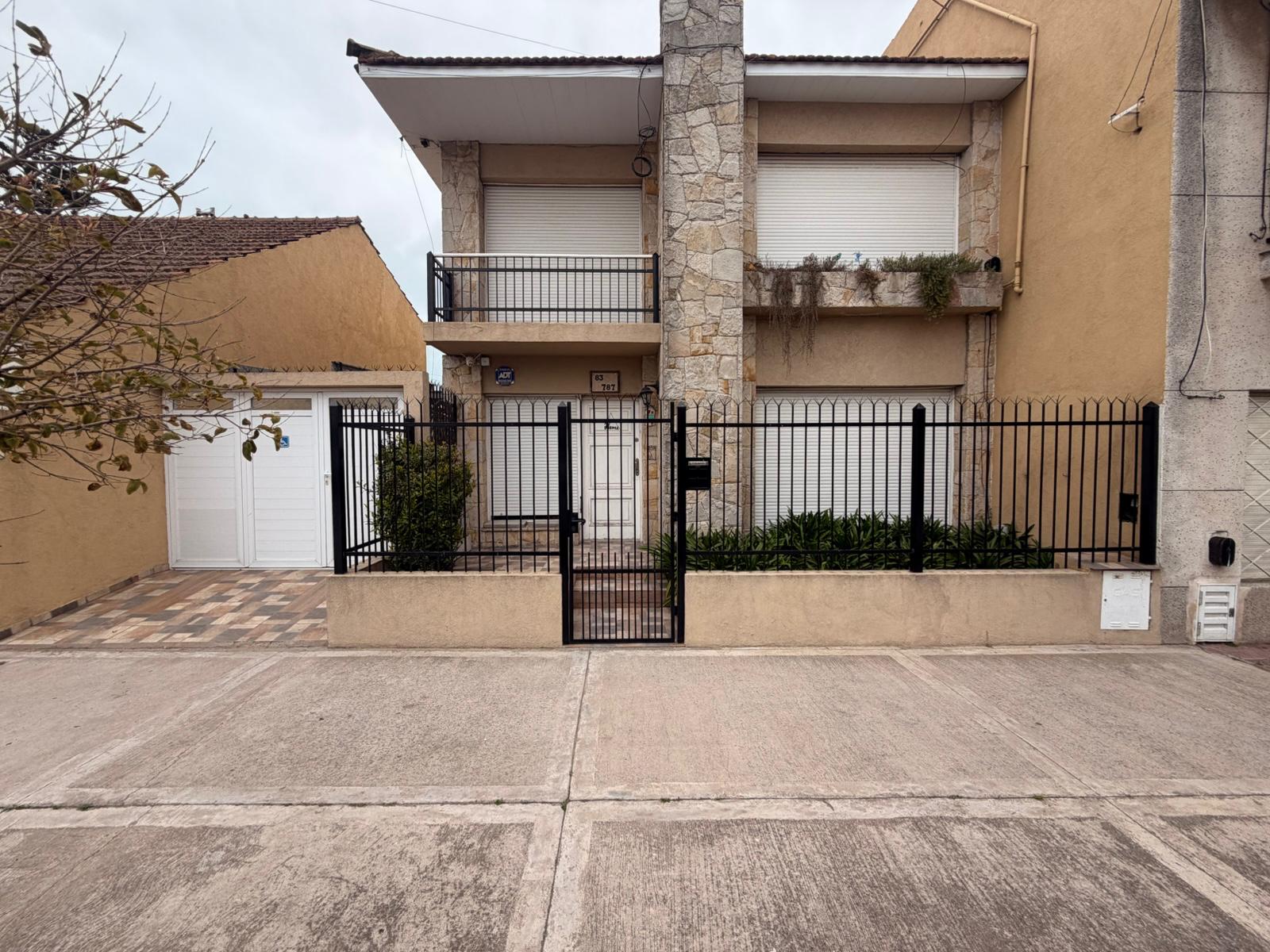 Casa Zona 83